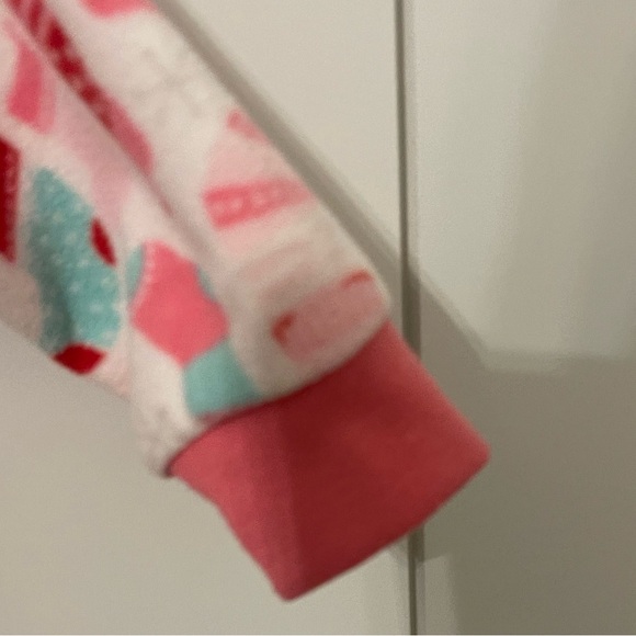 CARTER’S | Christmas Pajamas - Girl’s Pajamas - 6 Months. Onesie with st… - Picture 8 of 10